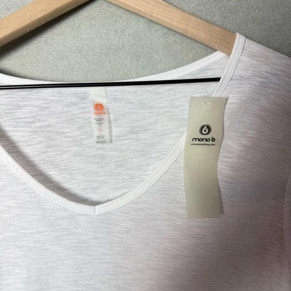 Mono B Anthropologie Womens Essential V-Neck Athleisure Short Sleeve Tee White - Picture 3 of 7